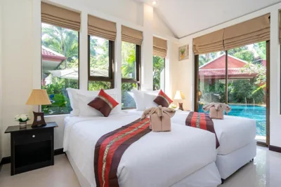 Suite met 7 slaapkamers en privézwembad, villa met bad (gratis ophaalservice vanaf de luchthaven bij minimaal 3 nachten, 25% korting op eten en drinken) — Boutique Resort Private Pool Villa - Phuket